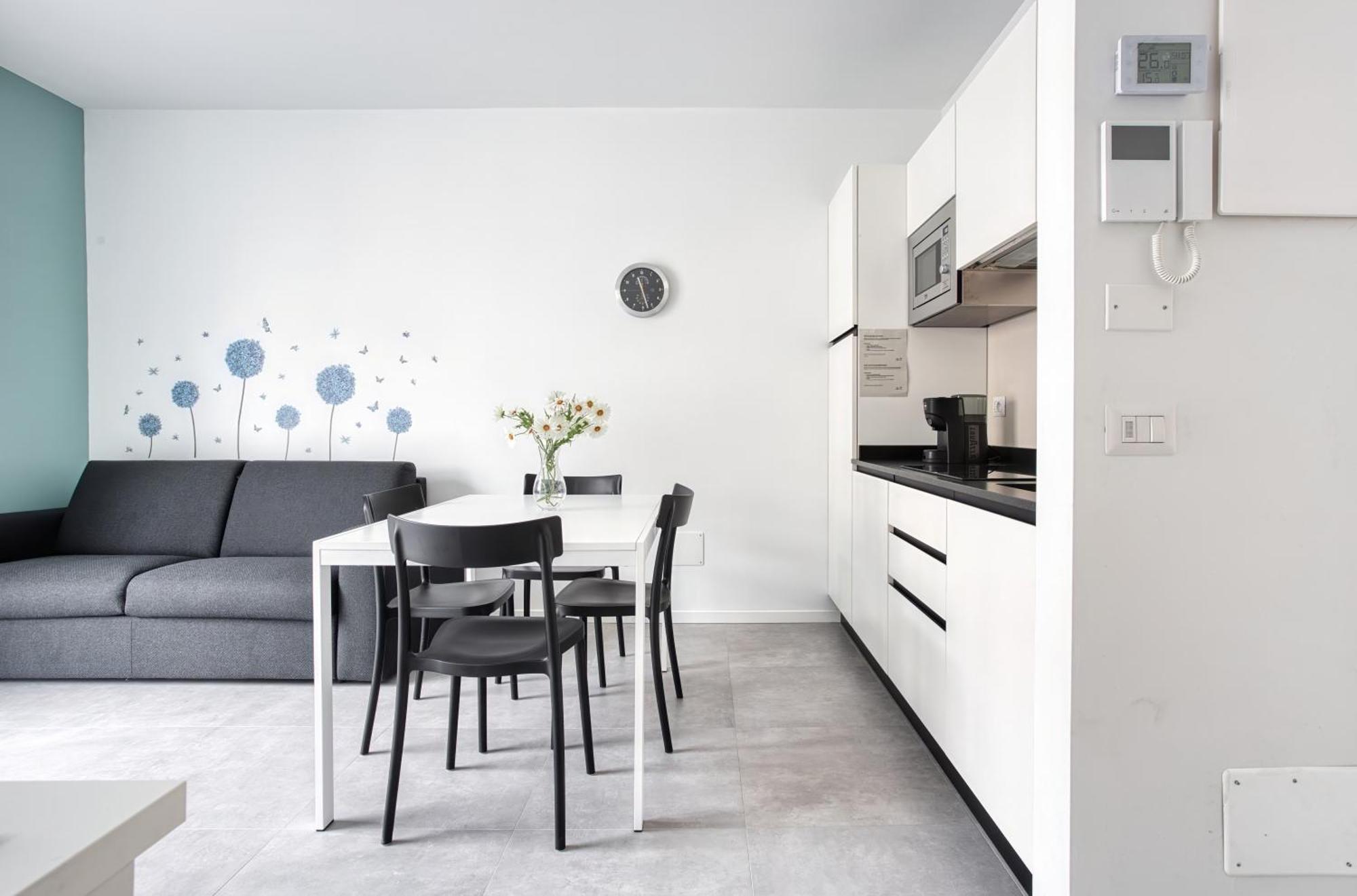 Sleek City Abode In Maciachini Milano Ngoại thất bức ảnh