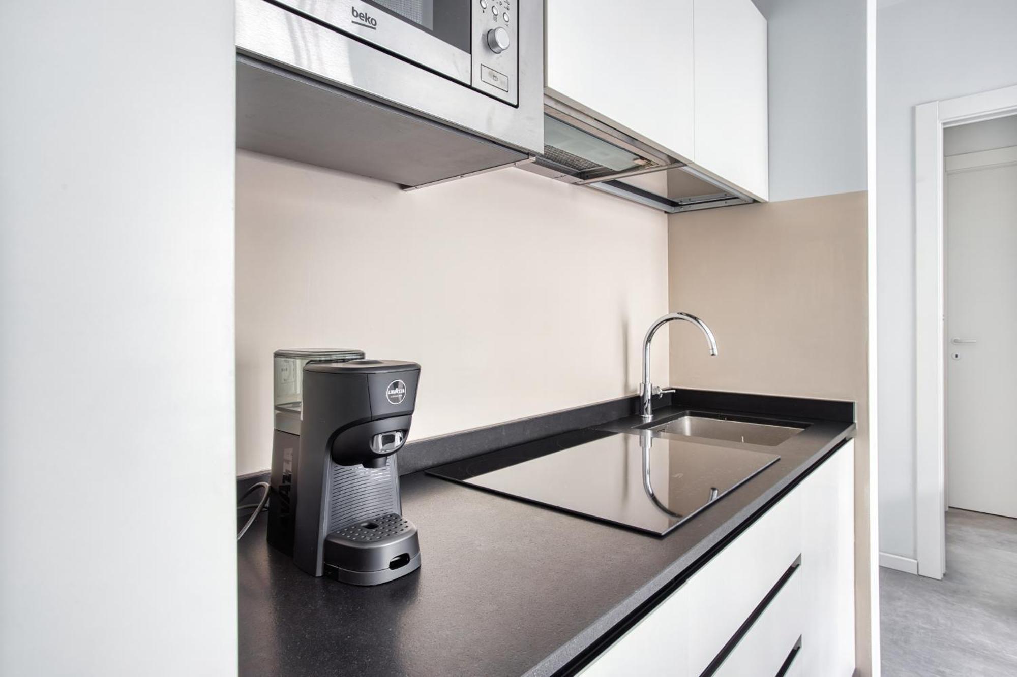 Sleek City Abode In Maciachini Milano Ngoại thất bức ảnh