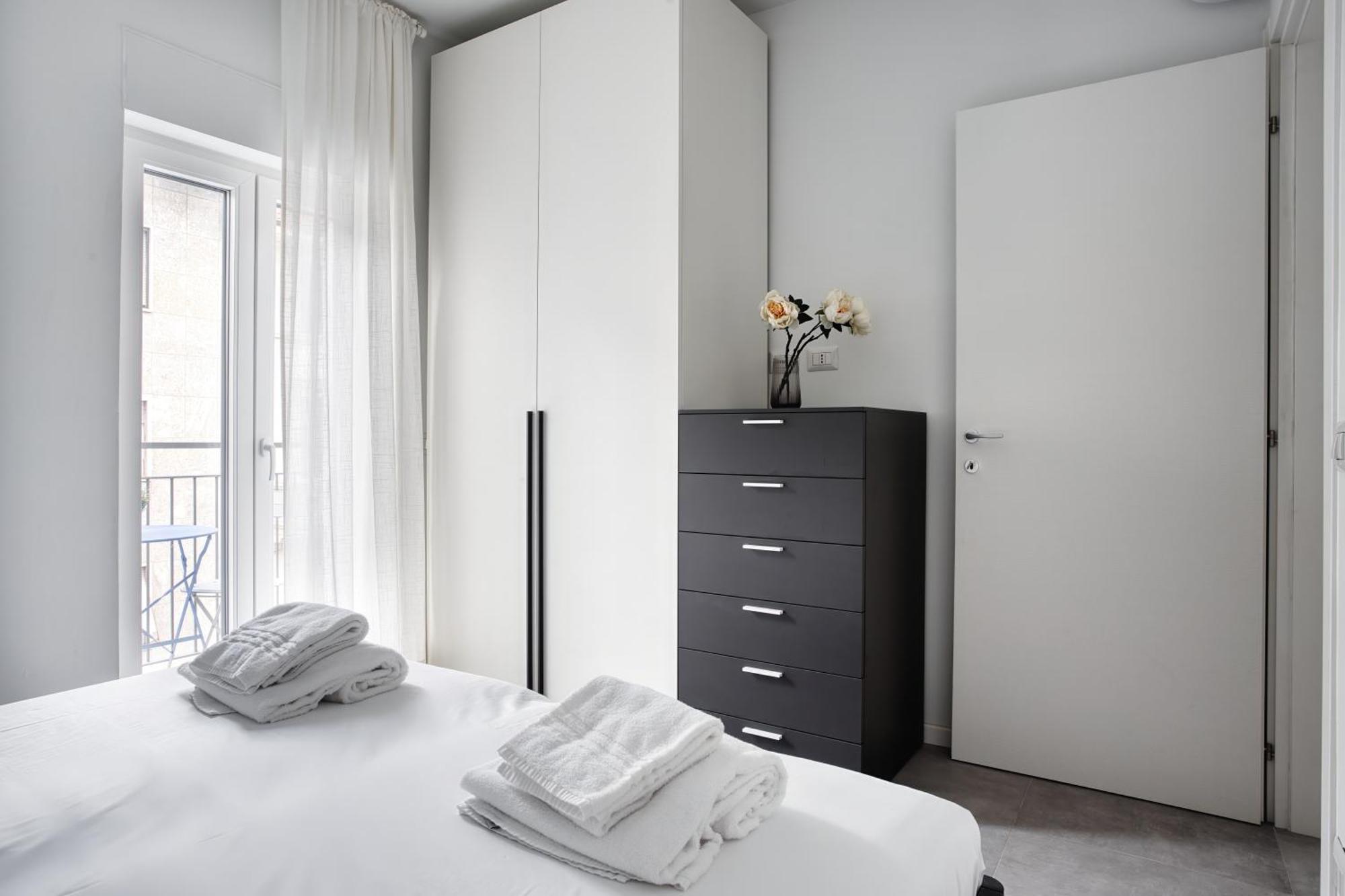 Sleek City Abode In Maciachini Milano Ngoại thất bức ảnh