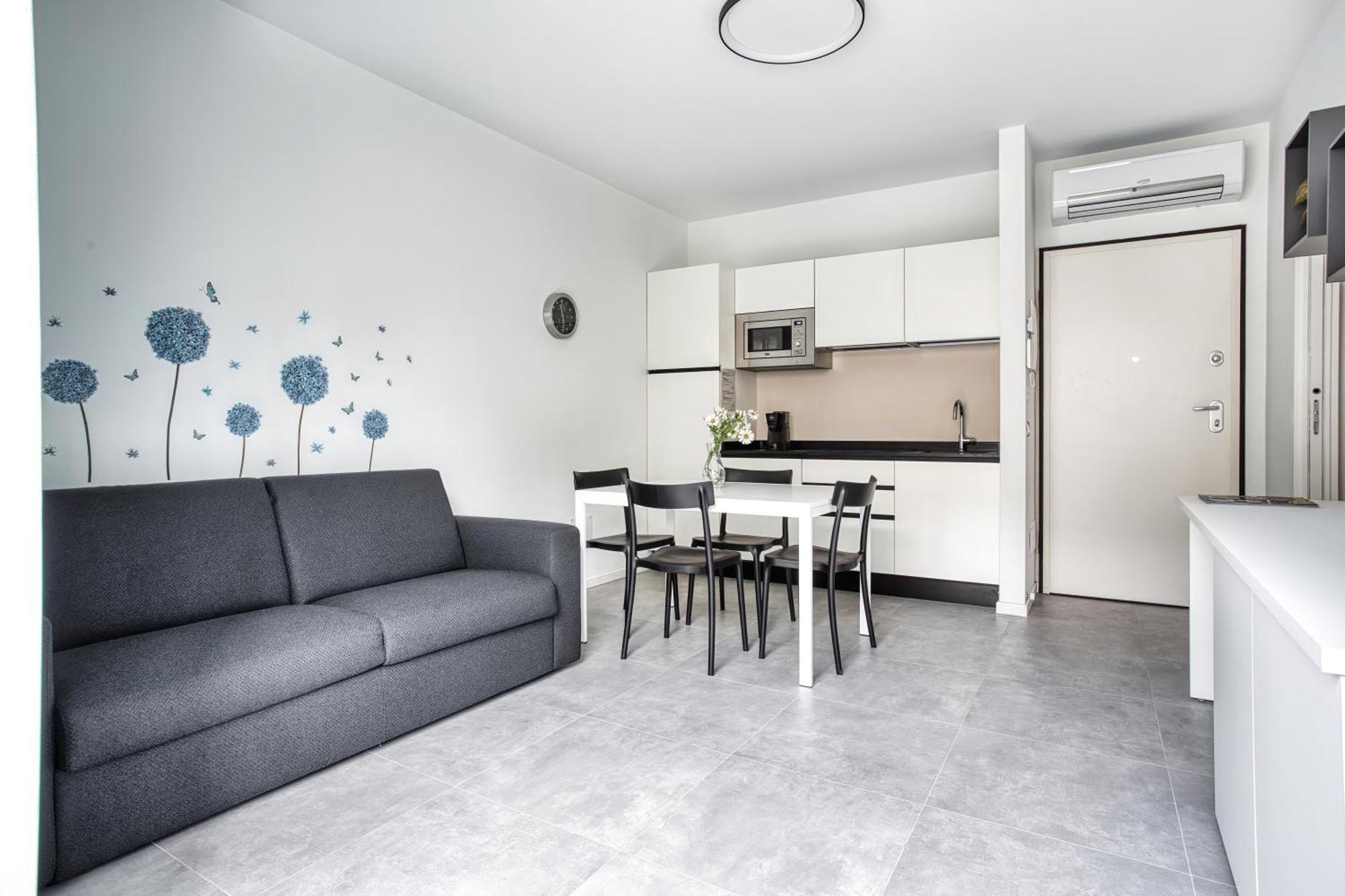 Sleek City Abode In Maciachini Milano Ngoại thất bức ảnh
